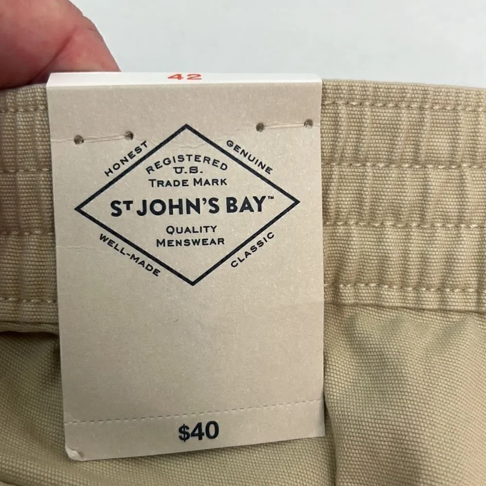 Saint John’s Bay tan elastic waist shorts size 42 NWT